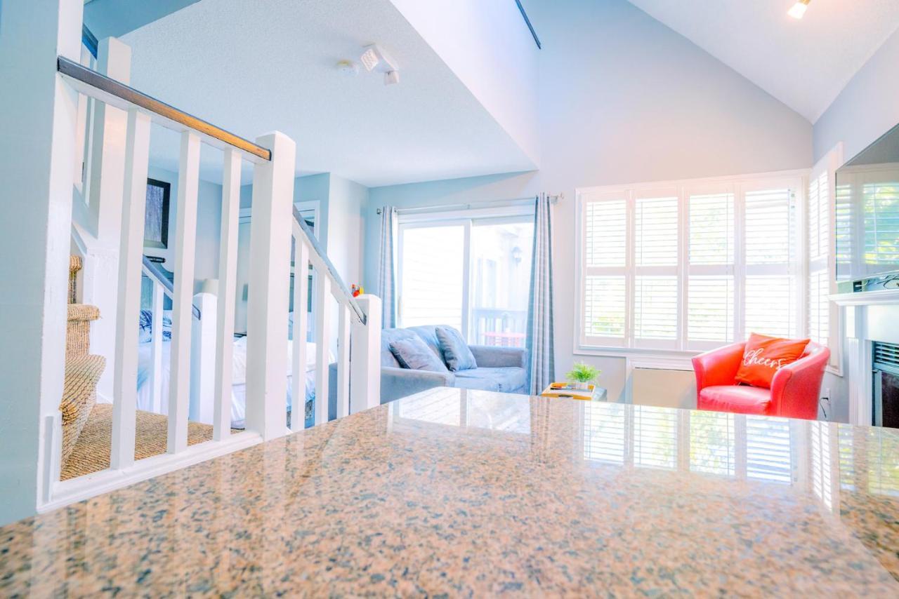 Gorgeous Loft In The Heart Of Blue Mountain Villa Blue Mountains Bagian luar foto